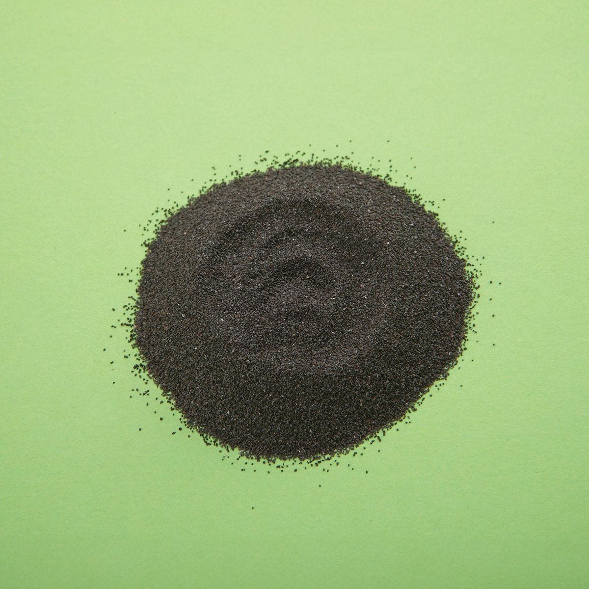 Medio abrasivo de óxido de aluminio negro grano 70, 50 lb | 56703