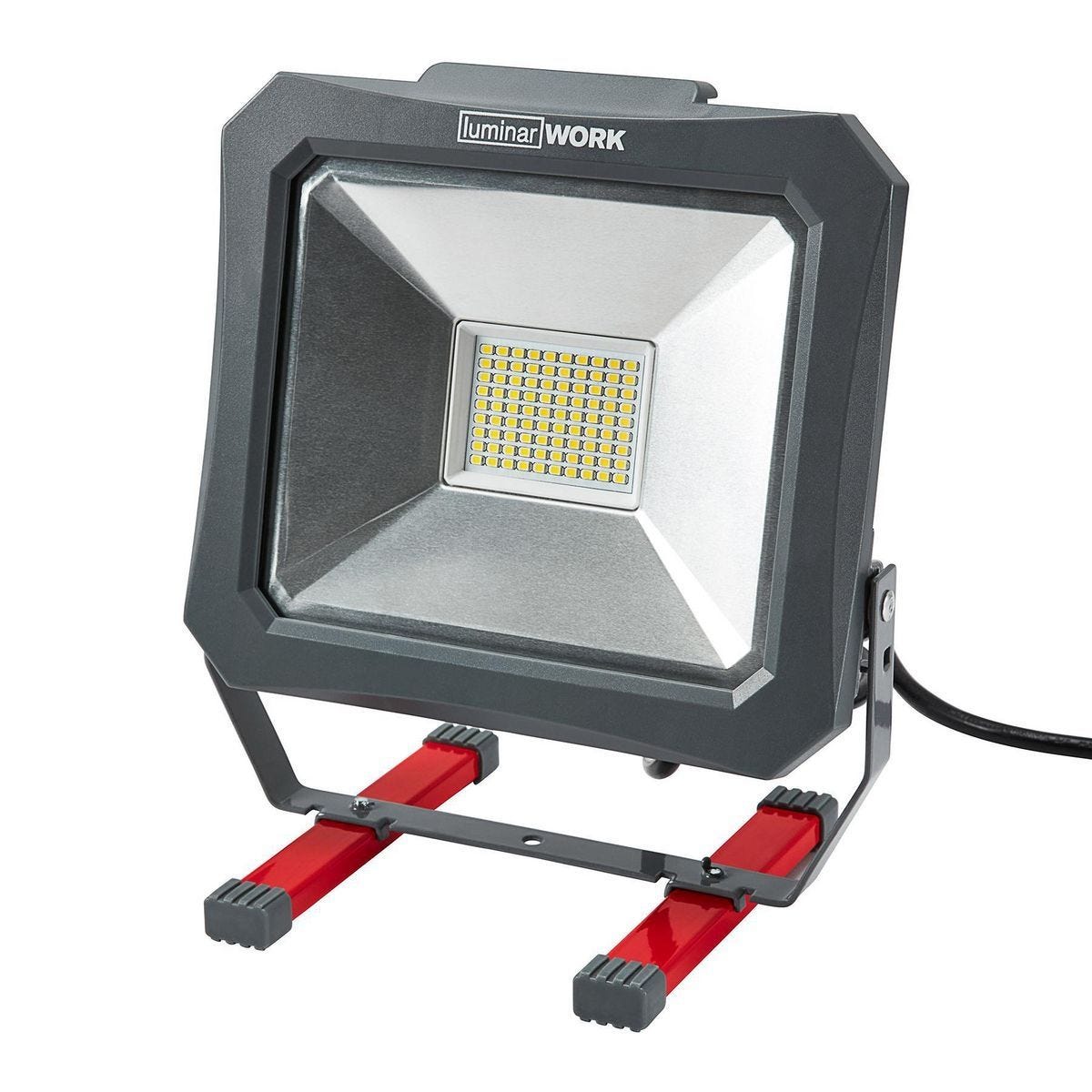 Lámpara de trabajo LED de 6000 lúmenes LUMINAR WORK con cabezal giratorio y base estable | 58487